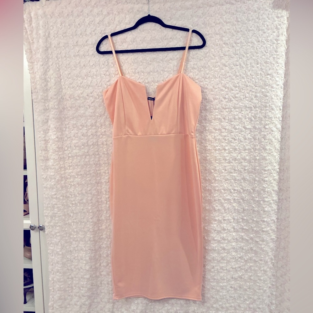 NWT Boohoo Sexy Peach Dress
